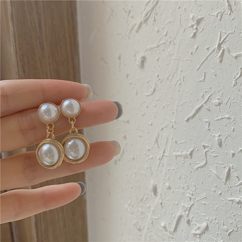 Khuyên tai kẹp không bấm lỗ chốt cố định K010 bằng hợp kim mạ vàng hình tròn đính hạt trai dáng midi Leous