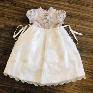 Áo chị Khánh Phạm