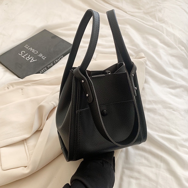 Túi Đeo Vai Dáng Xô Thời Trang Dễ Phối Đồ Cho Nữ