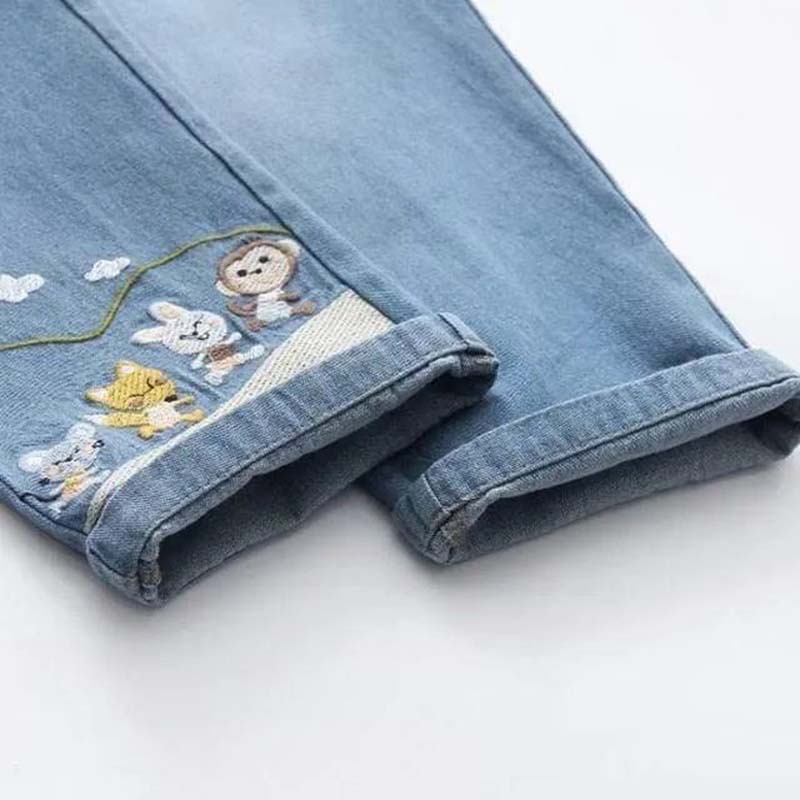 Quần jeans dài in thêu họa tiết đáng yêu cho bé gái từ 15-30kg TANOSA