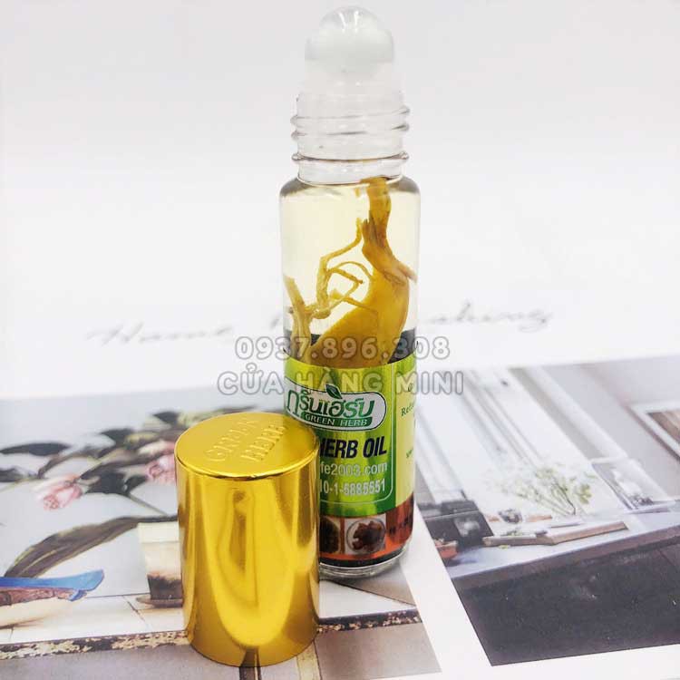 Dầu Lăn Thảo Dược Nhân Sâm Green Herb Oil Thái Lan - 8ml