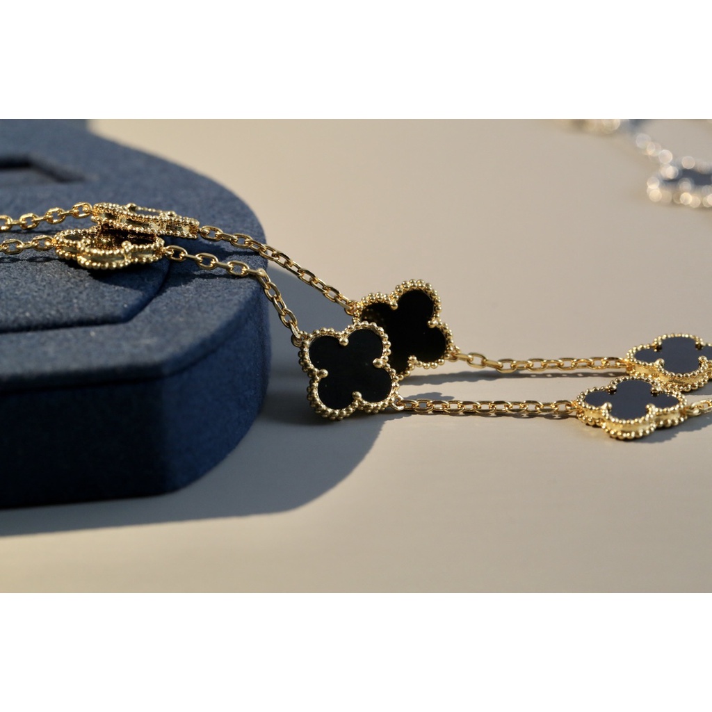 Vòng Cổ Choker Bằng Vàng 18K Họa Tiết Cỏ Bốn Lá Thời Trang Cho Nữ