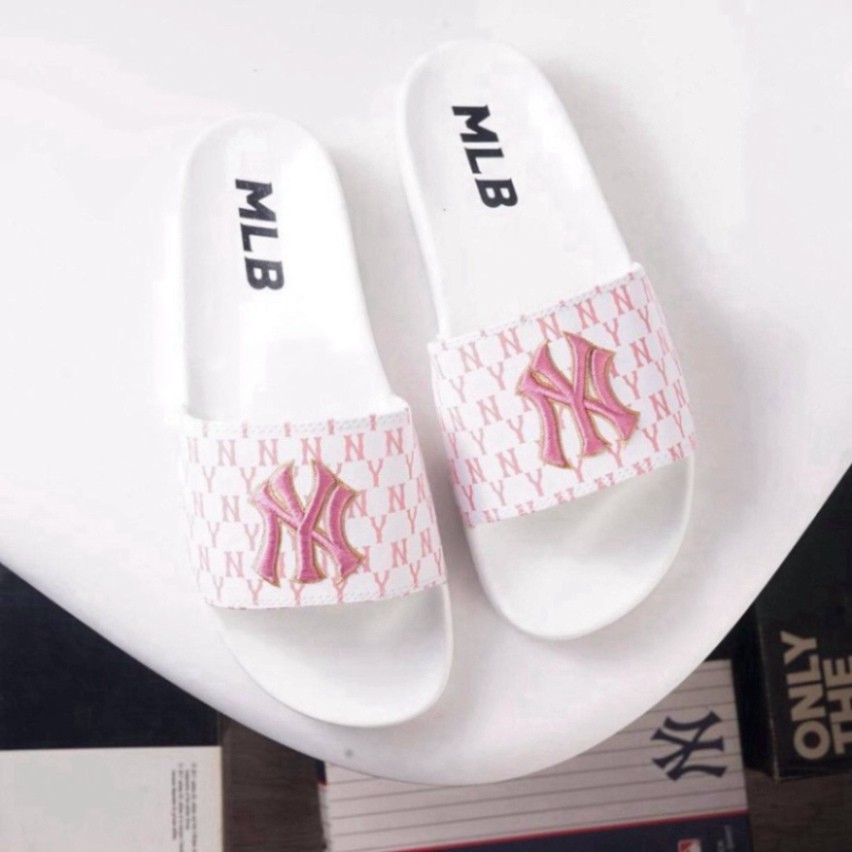 Dép quai ngang nữ MLB NY Monogram mang êm chân, đế bền, chống thấm nước, chống trơn trượt,  BGHouse