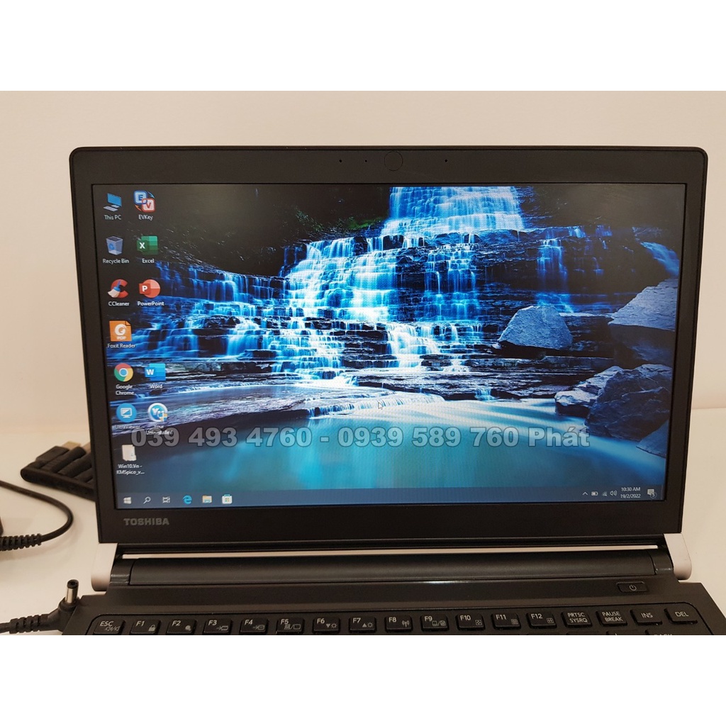 Laptop Dynabook R73 chip i5 gen 6 hàng nhật- hình thật sản phẩm