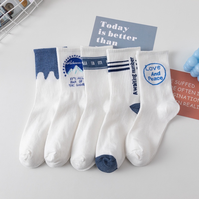 5 Đôi tất WAFNHA bằng cotton in họa tiết hoạt hình dễ thương cho nữ