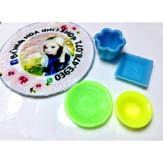 Bộ đĩa, chén,đựng đồ ăn nhà bếp cho búp bê