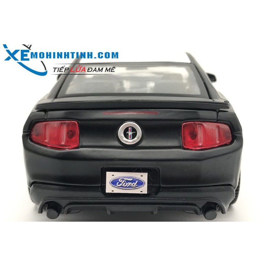 Xe Mô Hình Ford Mustang Boss 302 1:24 Maisto (Đen Trắng)