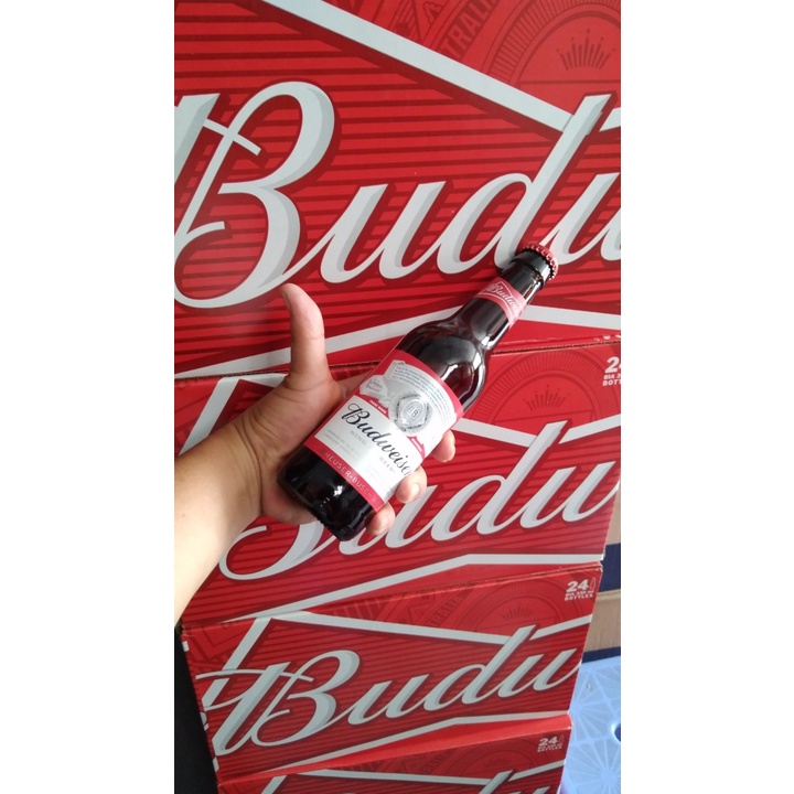 Bia Budweiser 5% OW 330ml [Ship Nhanh HCM]