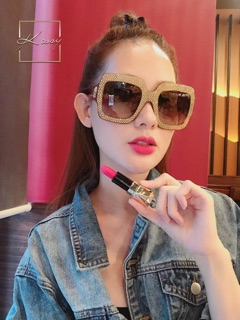 Son sáp lỳ Kissy Luminous