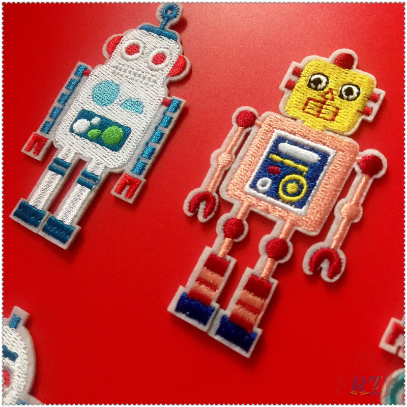 1 Sticker Ủi Thêu Hình Rô Bốt