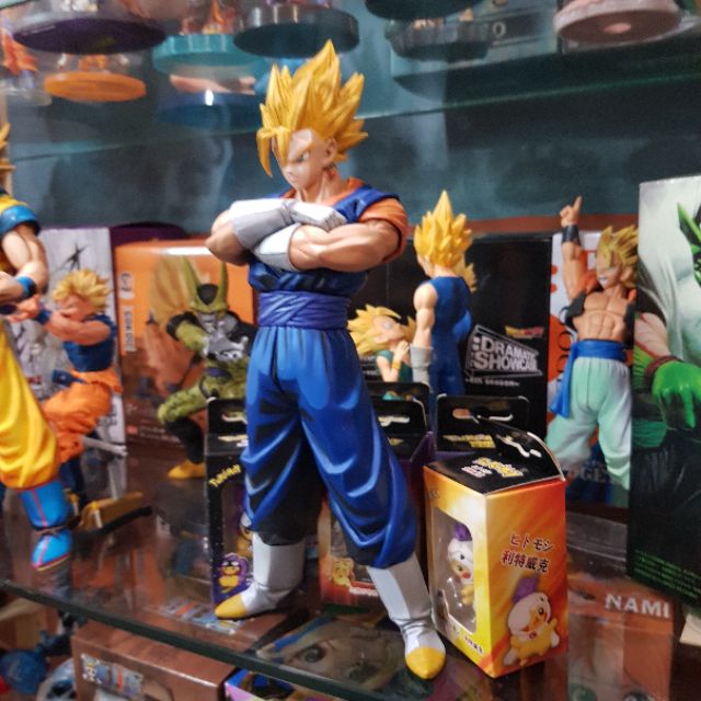 Figure VEGETTO size 28cm đặc