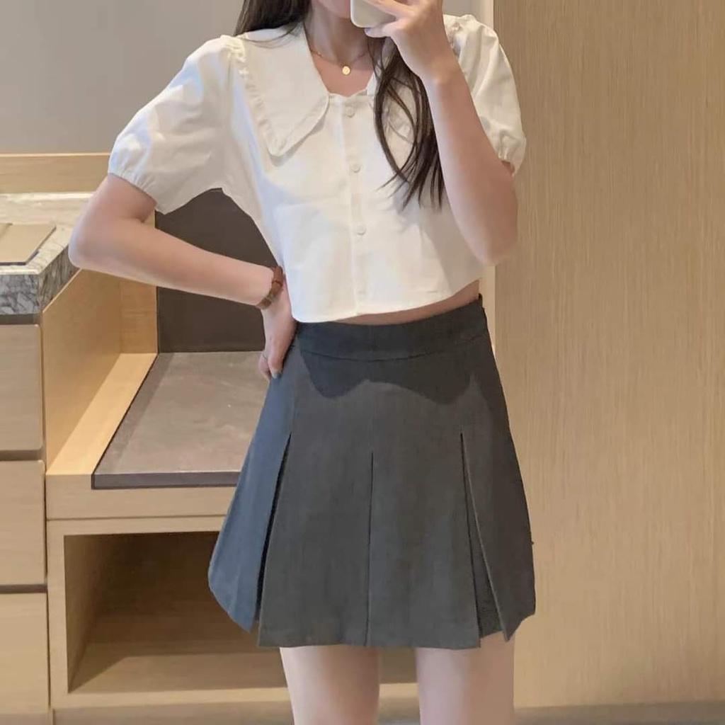 Set áo chân váy xếp ly to màu xám mix áo sơ mi trắng croptop cộc tay cổ sen đẹp