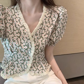 áo thun nữ kiểu dáng sexy