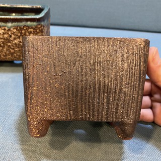 Chậu cây men gốm màu nâu đất nhám giả cổ