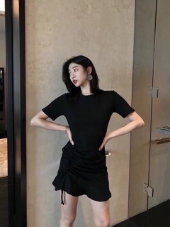 ĐẦM ĐEN RÚT EO