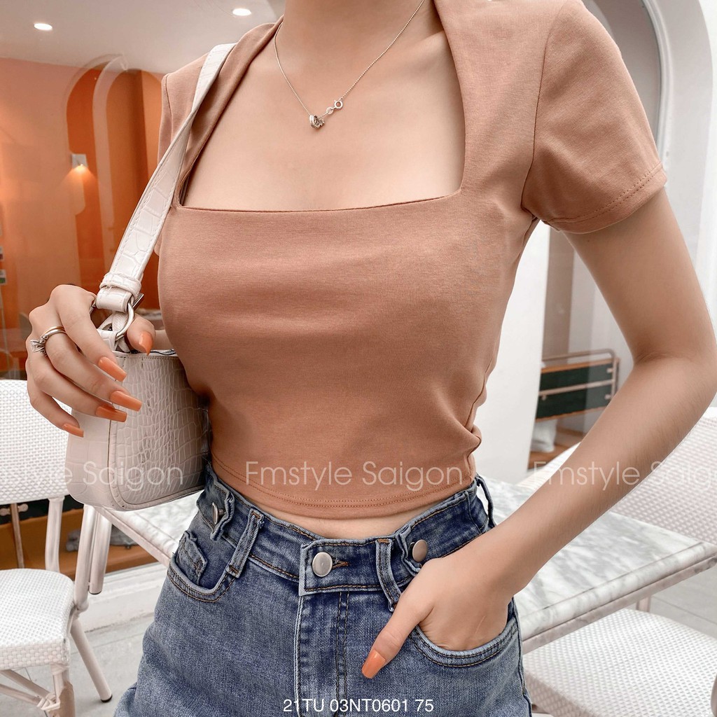 Áo thun tay ngắn crop cổ U kiểu ulzzang thời trang nữ VM STYLE 22ATU01T371804