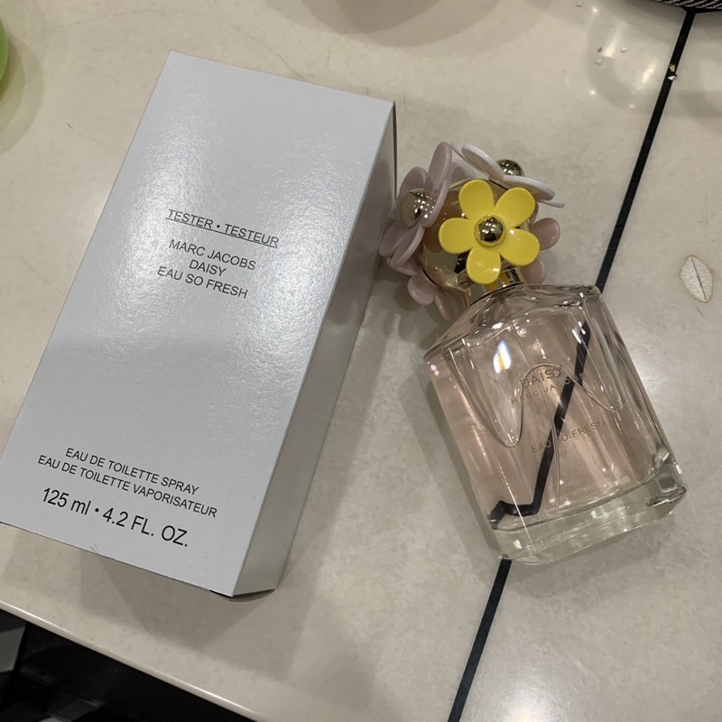 Nước hoa tester marc jacobs daisy eau so fresh 125ml