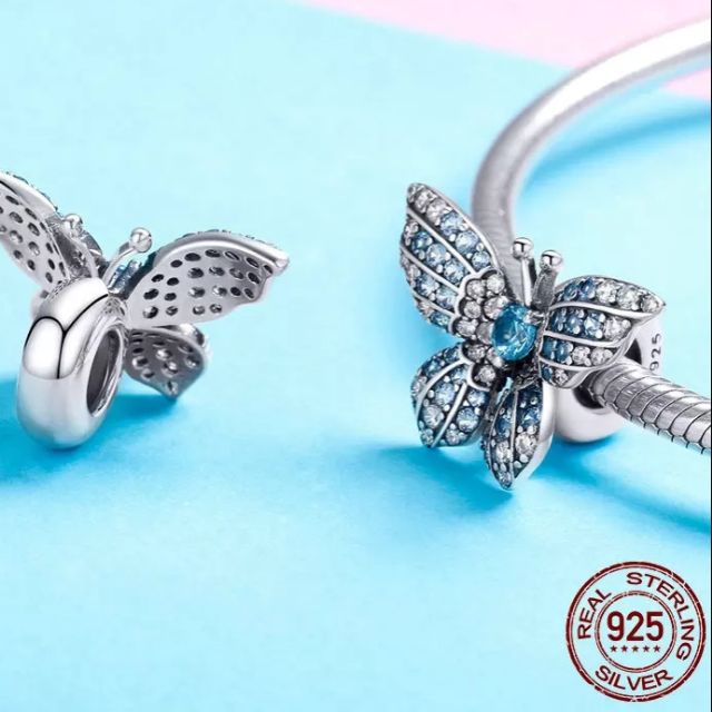 Charm bướm bạc s925