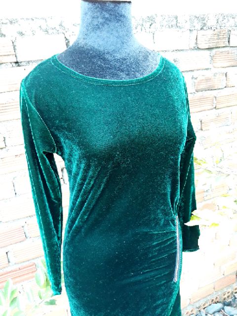 Đầm body nhung mỏng, size M
