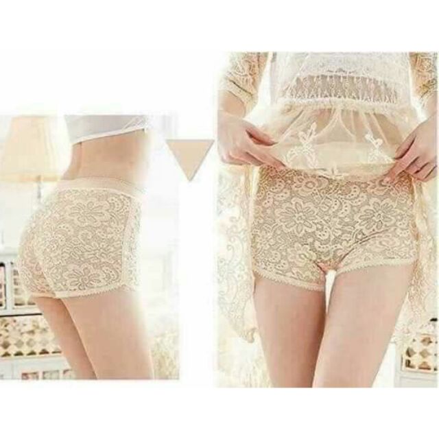 QUẦN ĐÙI MẶC VÁY REN HOA CÚC