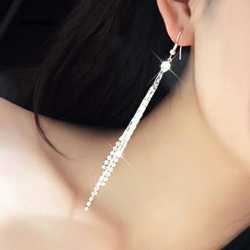 Bông tai dạng dài tua rua đính đá thời trang