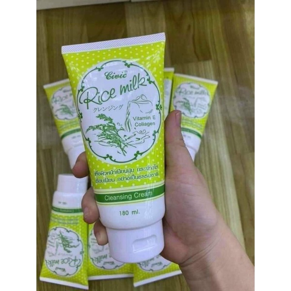 Sữa rửa mặt gạo Thái Lan