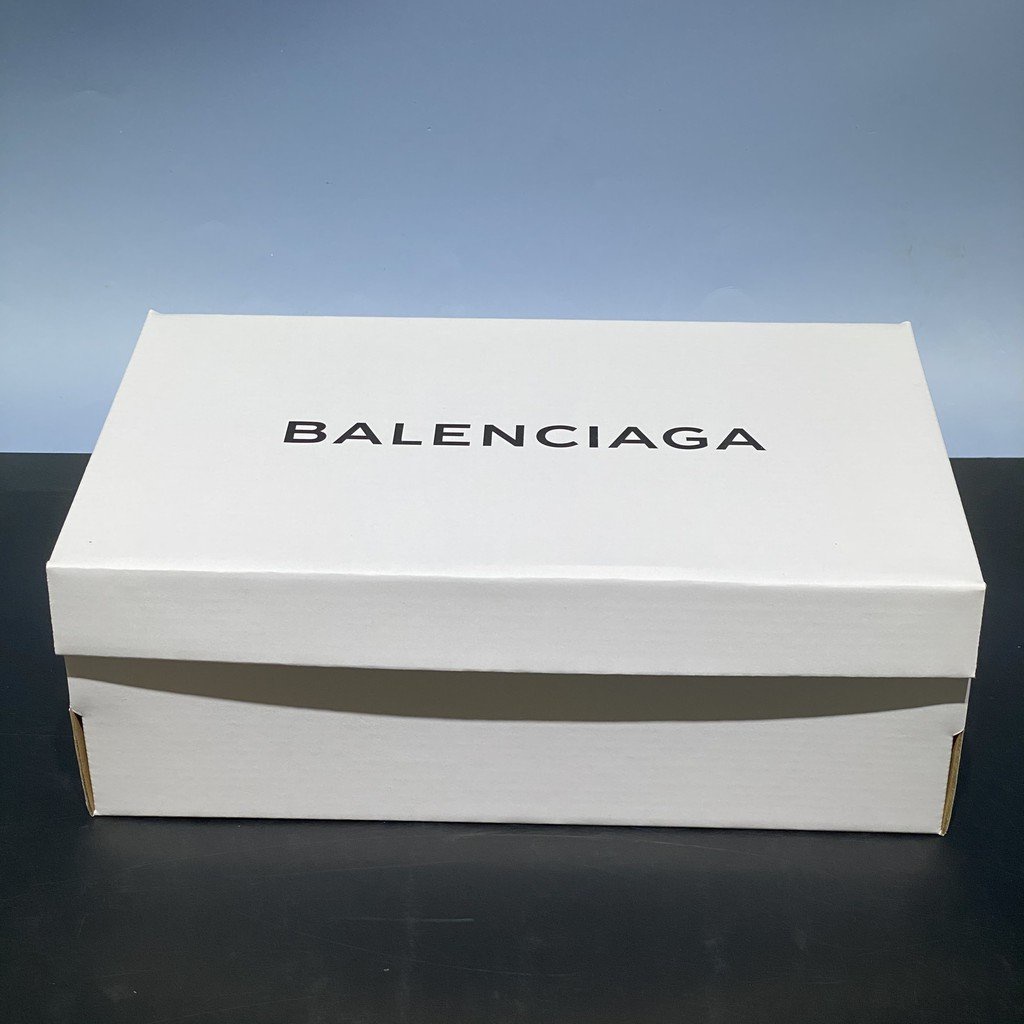 Hộp đựng giày BALEN
