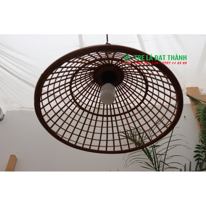 Chao đèn mây trang trí sân thượng đèn nón thưa
