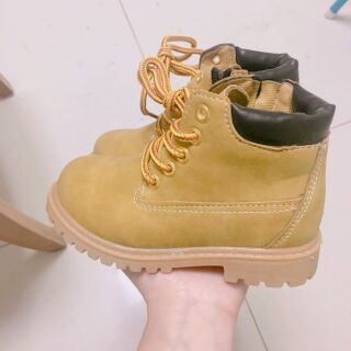 Boot trẻ em