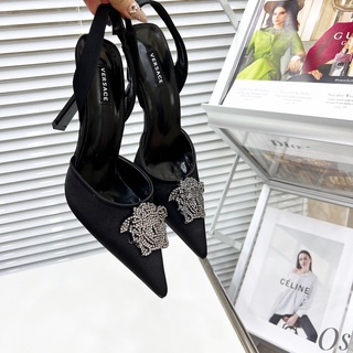 Giày cao gót versace mặt đá quai sau