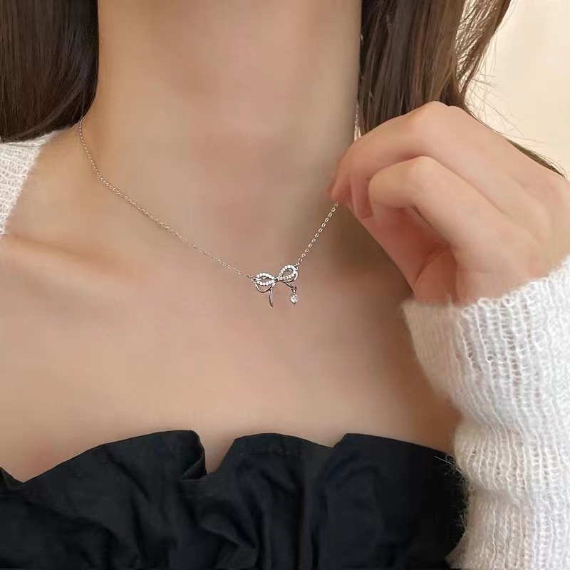 Vòng cổ / Vòng cổ Mặt Hình Nơ Đính Đá Kim Cương Giả Thời Trang Hàn Quốc Thanh Lịch Dành Cho Bạn Nữ