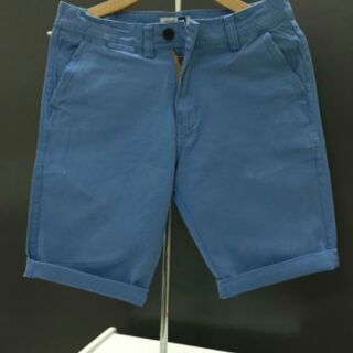 Short kaki Aber