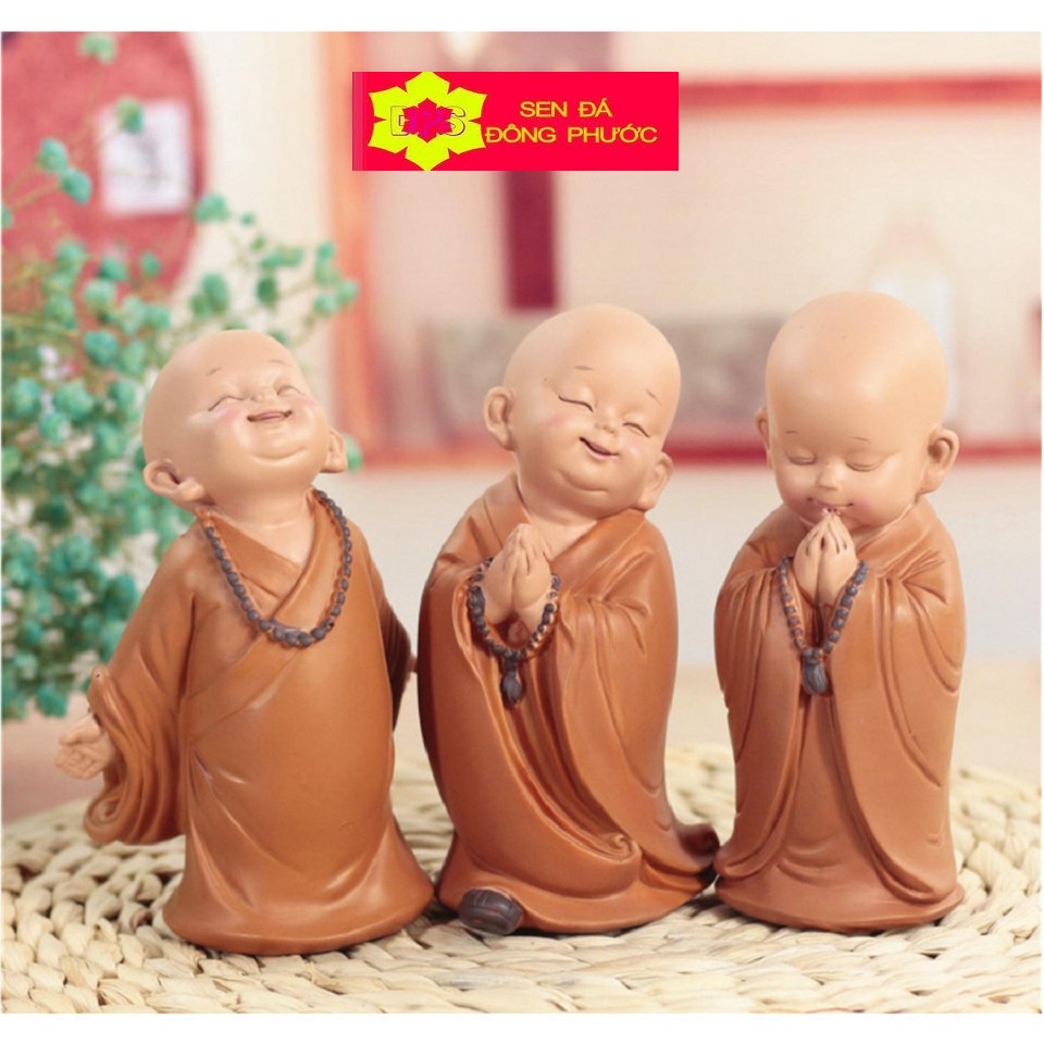 -Bộ 3 Tượng Hạnh Phúc- Tượng chú tiểu áo lam chất liệu Composite 8cm- Phụ kiện trang trí - Sen Đá Xương rồng