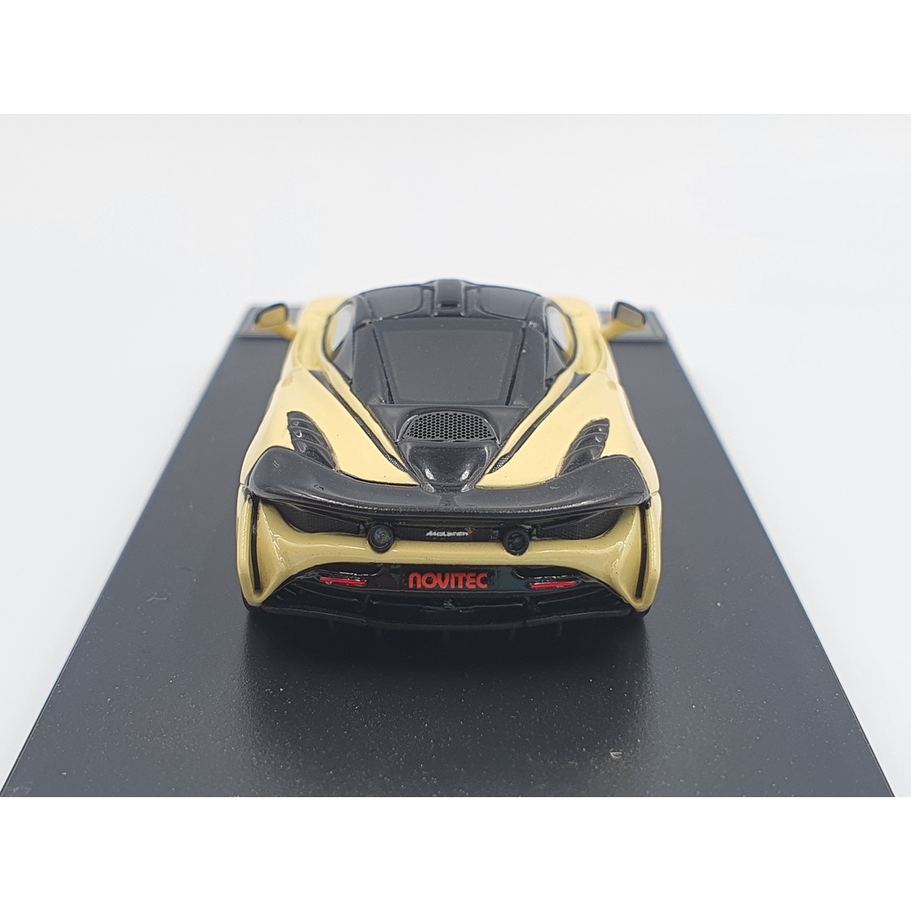 Xe Mô Hình MCLaren 720S N-Largo Tỉ lệ 1:64 Hãng sản xuất Peako ( Kem )