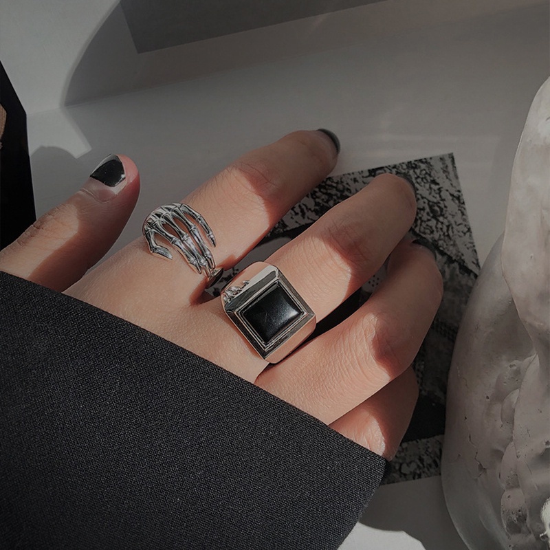 Nhẫn Hình Đầu Lâu Phong Cách Hip Hop Cho Nam Và Nữ