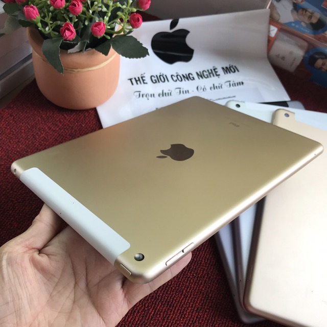 Máy Tính Bảng iPad Gen 5-2017 (4G + Wifi) 32Gb Đẹp 99% - Tặng Bao Da | BigBuy360 - bigbuy360.vn