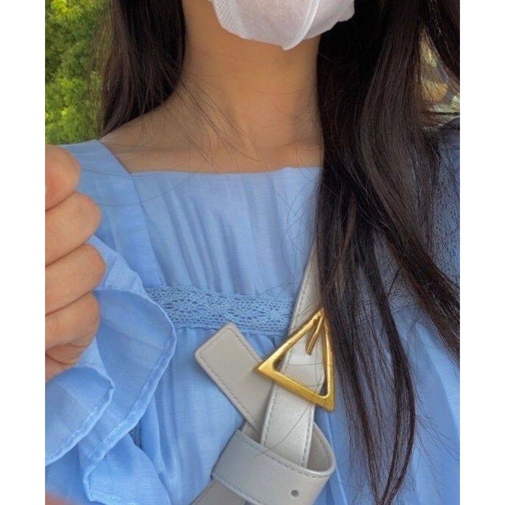 Áo sơ mi bánh bèo xanh Triệu Lộ Tư