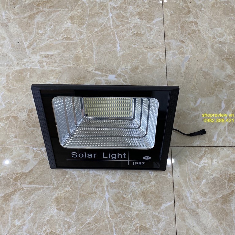 Đèn pha năng lượng mặt trời 300w cao cấp siêu sáng siêu bền, chống nước chống bụi
