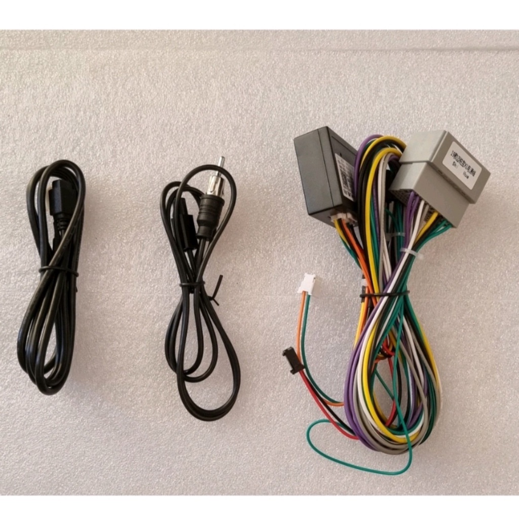 Dưỡng màn hình vinfast fadil 9inch-10inch kèm jack zin