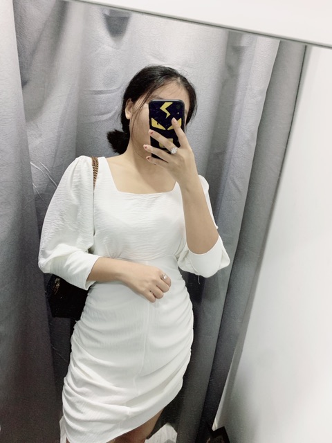 Đầm ôm body BlaPink thiết kế Linen trắng gân cổ vuông -Saria Dress