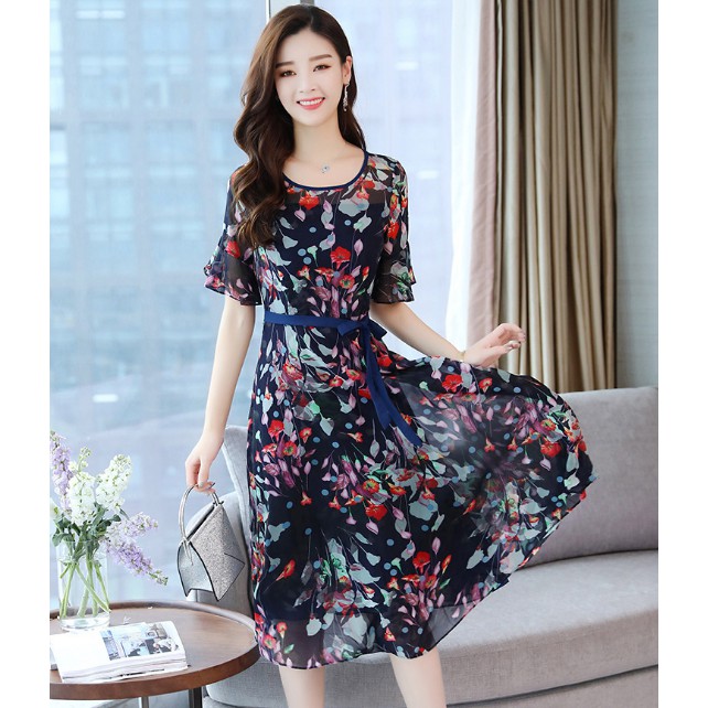 Váy Xòe Nữ Họa Tiết Hoa Lá Nổi Trội - Dáng Đẹp Màu Sáng | BigBuy360 - bigbuy360.vn