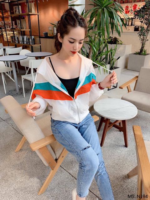 ÁO KHOÁC GIÓ NỮ FORM RỘNG CÁ TÍNH