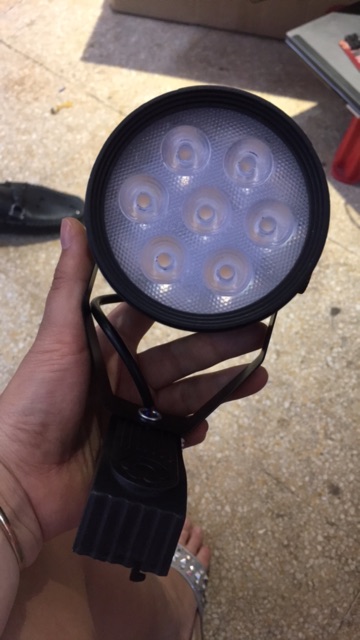 Đèn rọi 7w mắt