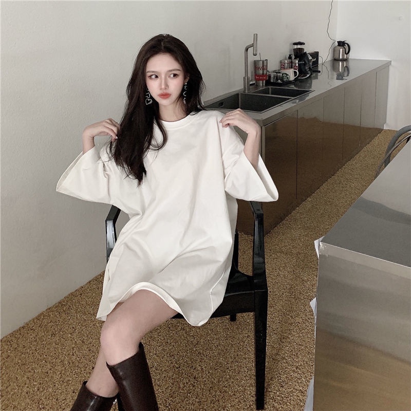 Áo Thun Trơn Tay Ngắn Cổ Tròn Oversized Dành Cho Nữ