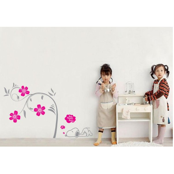 Decal trang trí chú chó và cây hoa mẫu mới