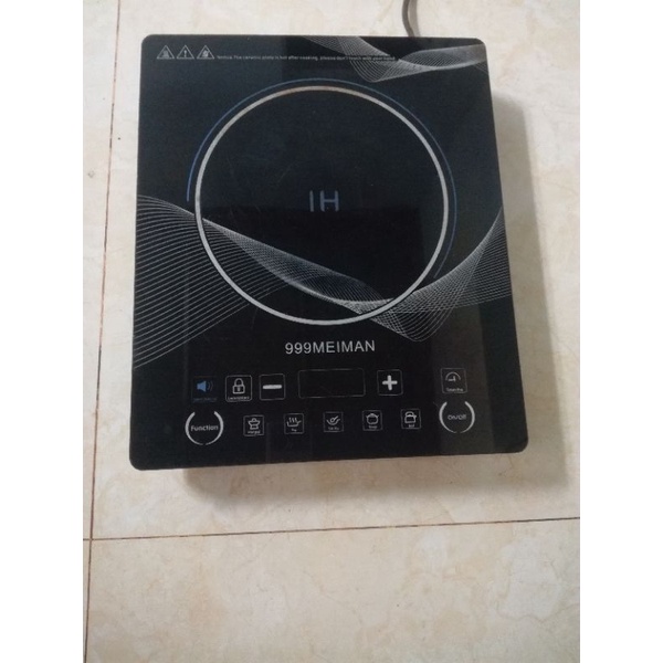 Bếp từ cũ còn hoạt động tốt