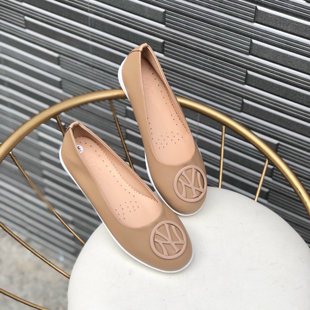 Slipon da mềm đế trắng trẻ trung 4192 | BigBuy360 - bigbuy360.vn