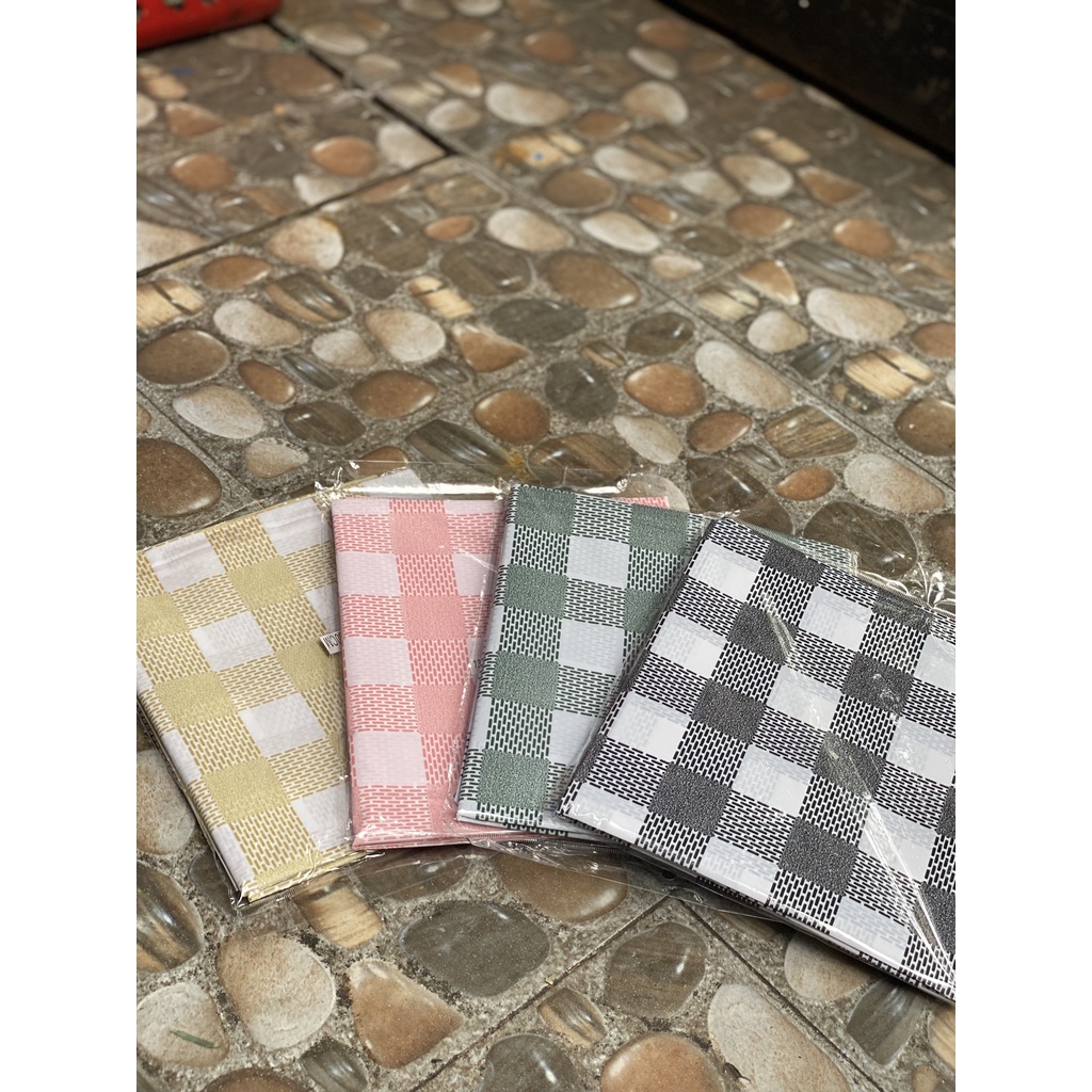 Tấm vải nhựa PVC chống thấm khăn trải bàn ăn chống thấm nước mẫu Caro mới TV545