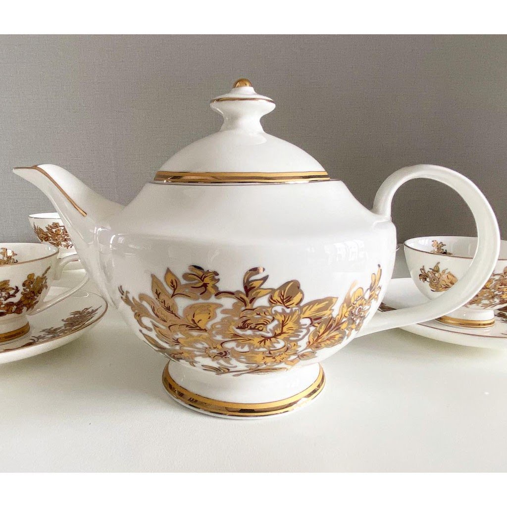Bộ ấm chén trà hoa cúc sứ xương Châu Âu lmperial, 1 ấm 700ml, 6 tách 120ml, 6 đĩa - Anh