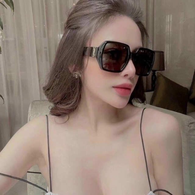 Kính Mát Nữ Tròng Đổi Màu Siêu Xịn